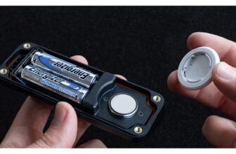 Elevation Lab’s AirTag 10-year prolonged battery case is simply $16 proper now