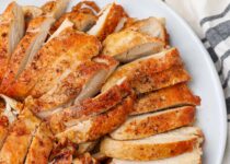 Broiled Rooster Thighs – Barefeet within the Kitchen